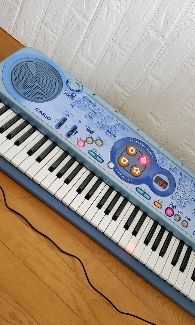 カシオ 　光ナビゲーション 　キーボード 　譜面ナビ 　100音色＆50リズム