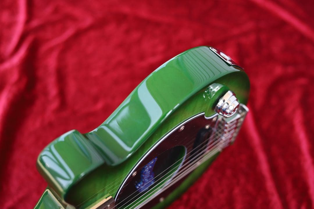 美品 メンテ済 限定カラー PIGNOSE PGG-200 アンプ内蔵ミニギター