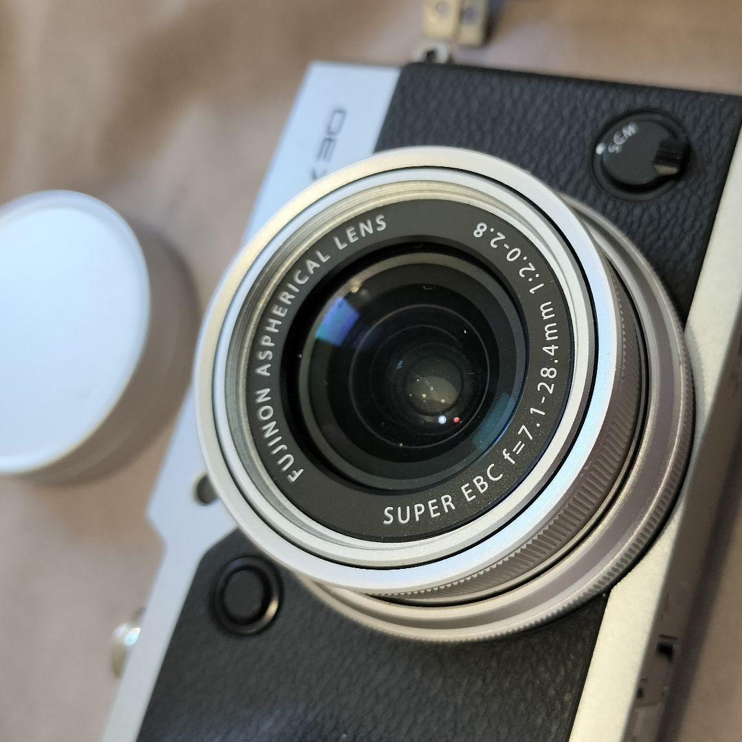 FUJIFILM デジタルカメラ FX-X30 シルバー