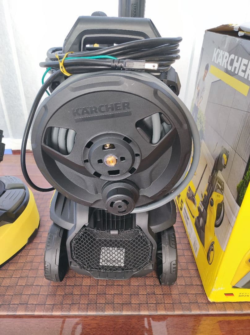 【新品同様】KARCHER K5 高圧洗浄機 　付属品あり