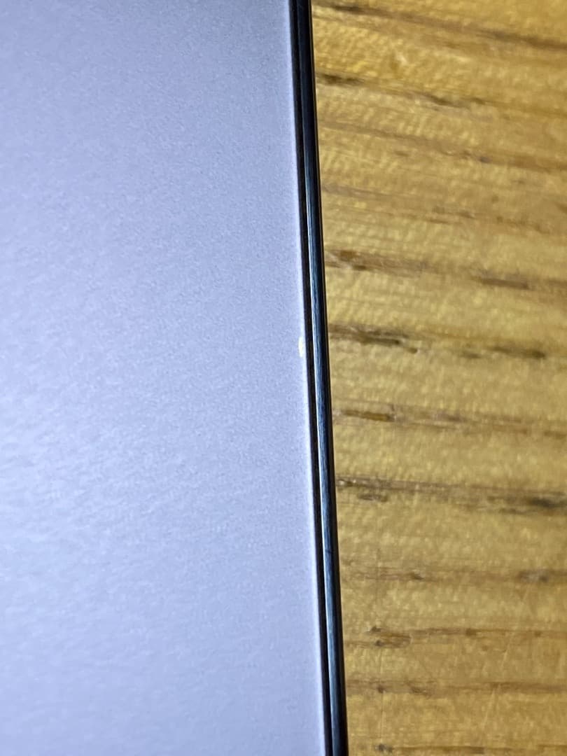 Apple iPhone 14 Pro 本体　Magsafeケース付き