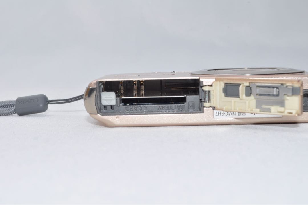 【動作OK】 Panasonic パナソニック DMC-FH7 デジタル カメラ