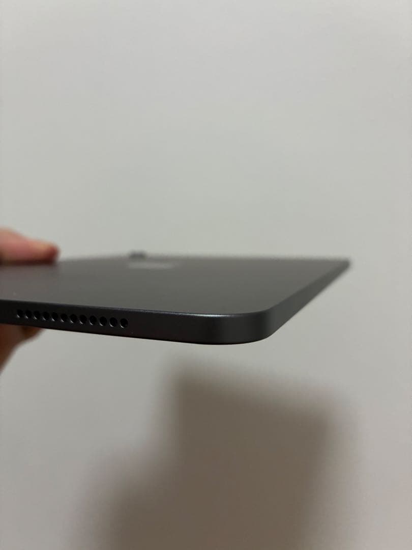 iPad Air 第5世代 M1 64GB スペースグレー 最大容量97% 美品