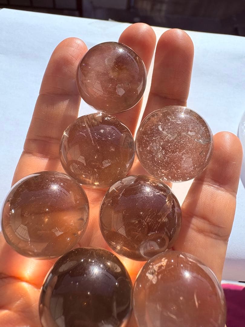 高波動茶水晶七星陣セット虹入り中央玉白水晶台付特別構成