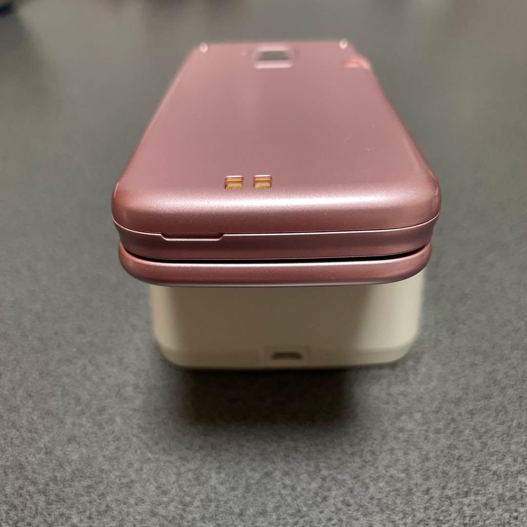 docomo ドコモ らくらくホン F-01M
