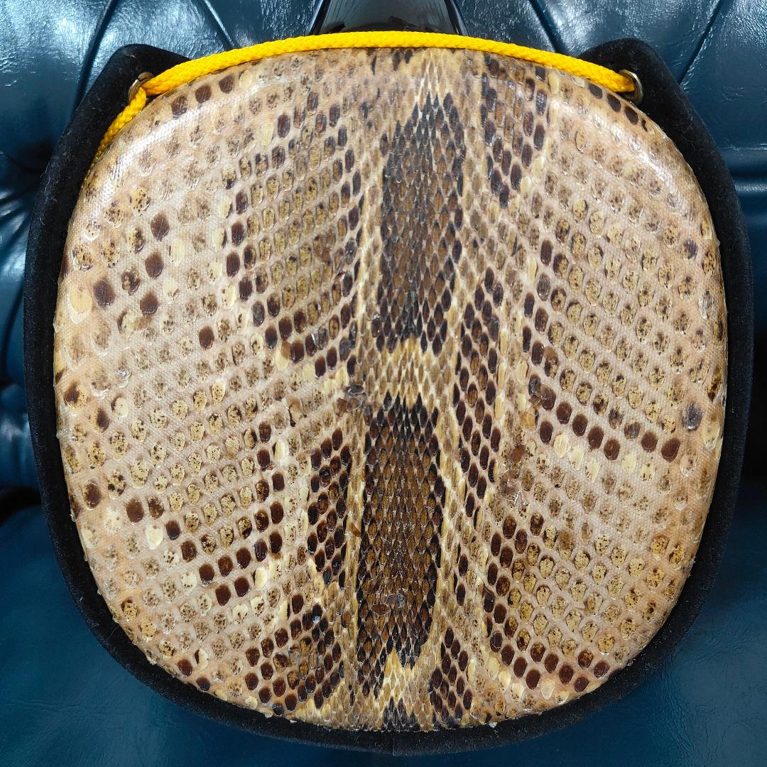 沖縄 琉球 三線 本蛇皮 蛇革 強化貼り 初心者　入門 ケース付き