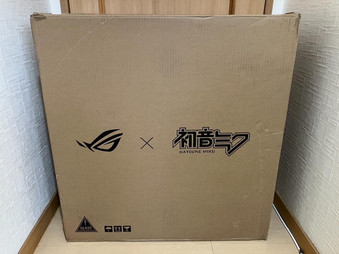 新品　ASUS ROG STRIX HELIOS II GX601S 初音ミク