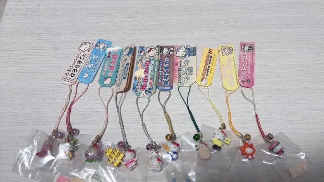 【激レア】ハローキティご当地ストラップ21点 まとめ売り サンリオ レトロ 限定