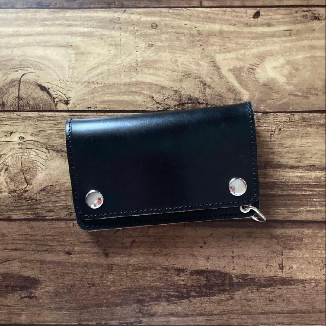 【hide SORA】ミドルトラッカーウォレット【お札を折らずに収納】