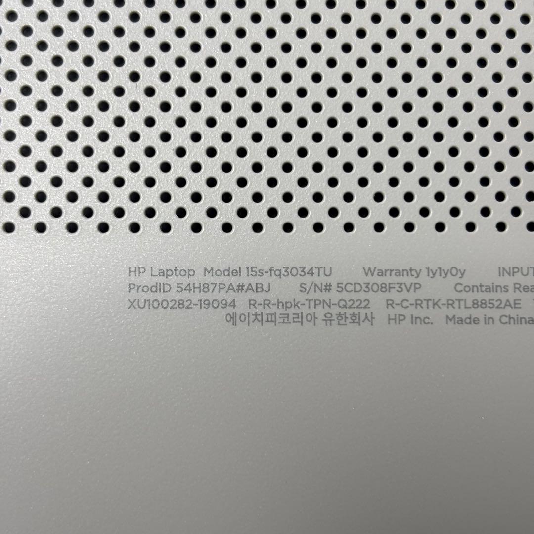 HP ノートPC ホワイト 15s-fq3034TU