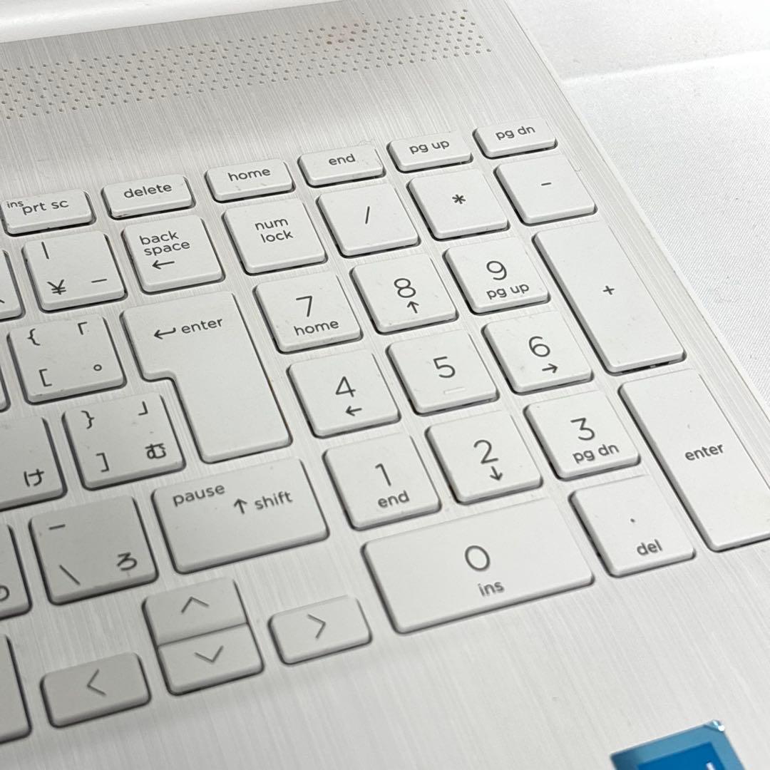 HP ノートPC ホワイト 15s-fq3034TU