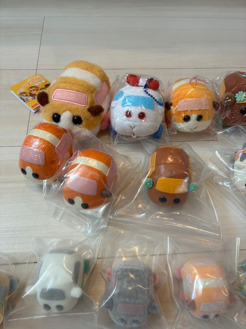PUIPUI モルカー　まとめ売　コロコロ　マグネット　ストラップ