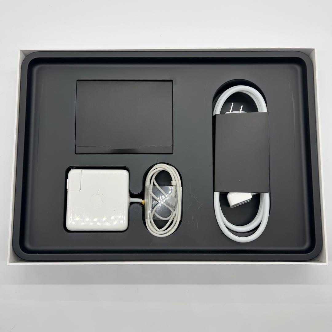 MacBook Pro 15インチ Mid2015 16GB SSD 516GB