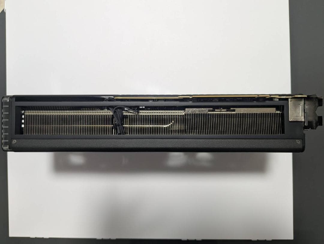 グラフィックボード・グラボ・ビデオカード ASUS ROG Strix GeForce RTX 4090 24GB