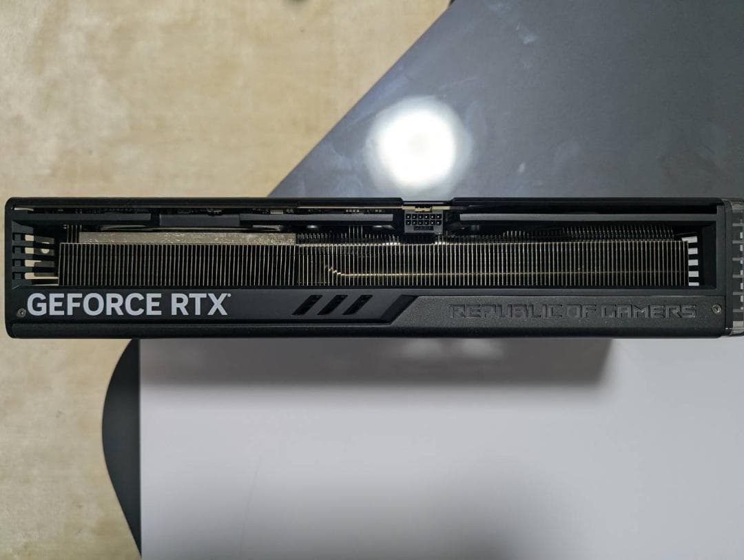グラフィックボード・グラボ・ビデオカード ASUS ROG Strix GeForce RTX 4090 24GB
