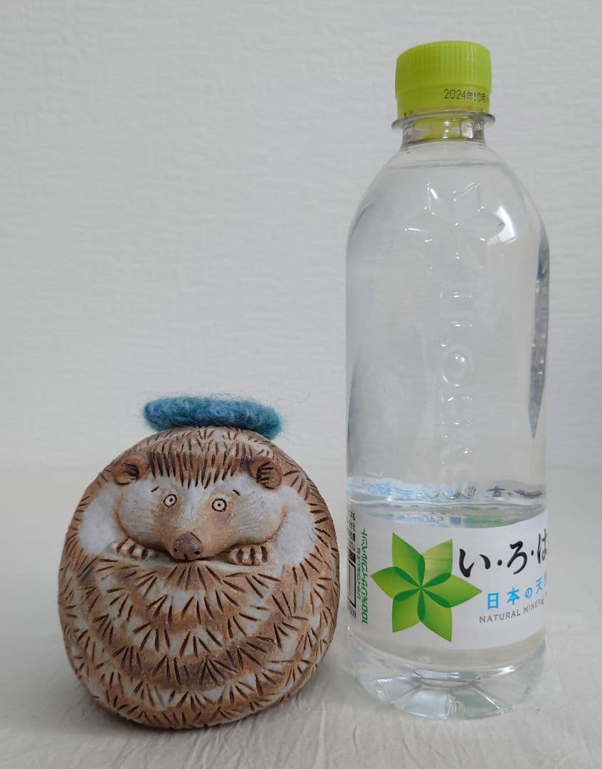 かとうゆみ　ハリネズミ　陶器 花器 たまむし工房