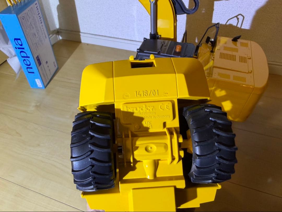 bruder CAT ブルドーザー　＆bruder パワーショベル