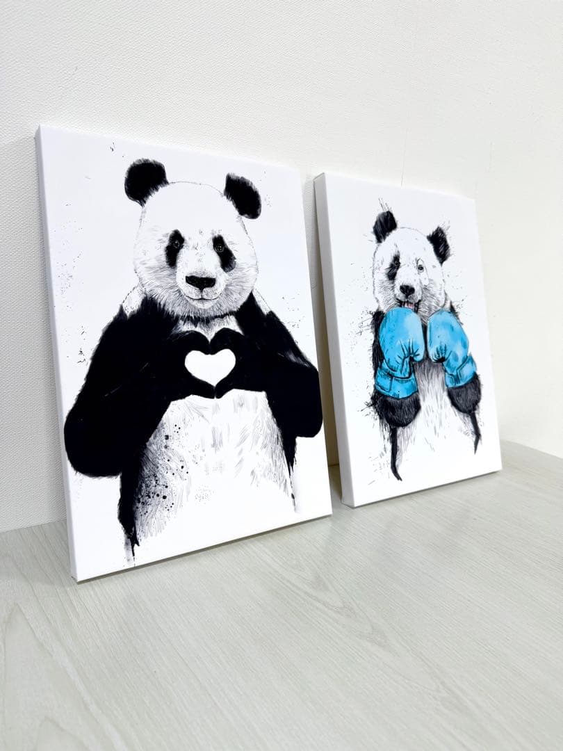 No.249木枠付きキャンバスアート　パンダの絵画　バンクシー　バスキア