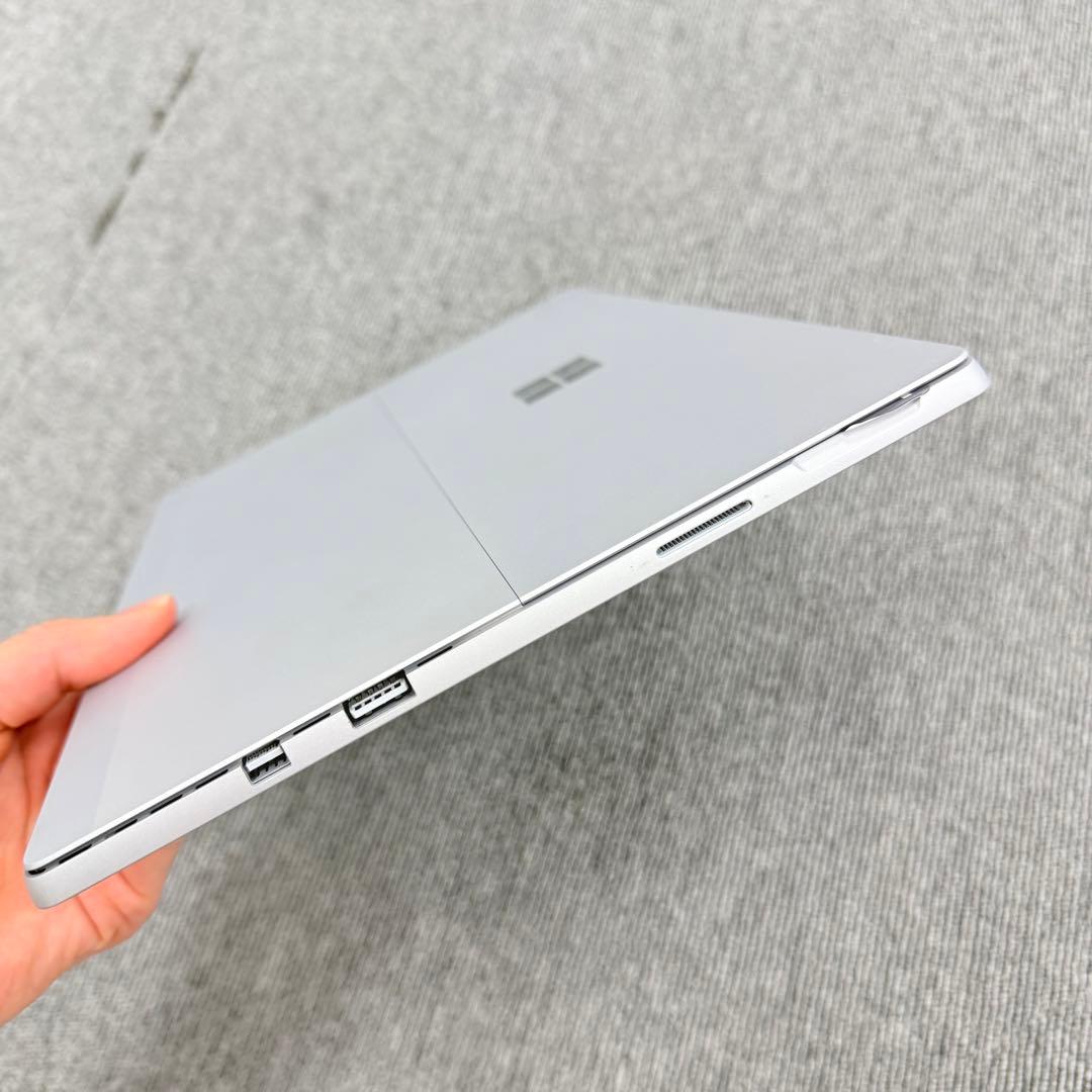 Windowsタブレット本体 Surface Pro 5 4GB / 128GB LTE