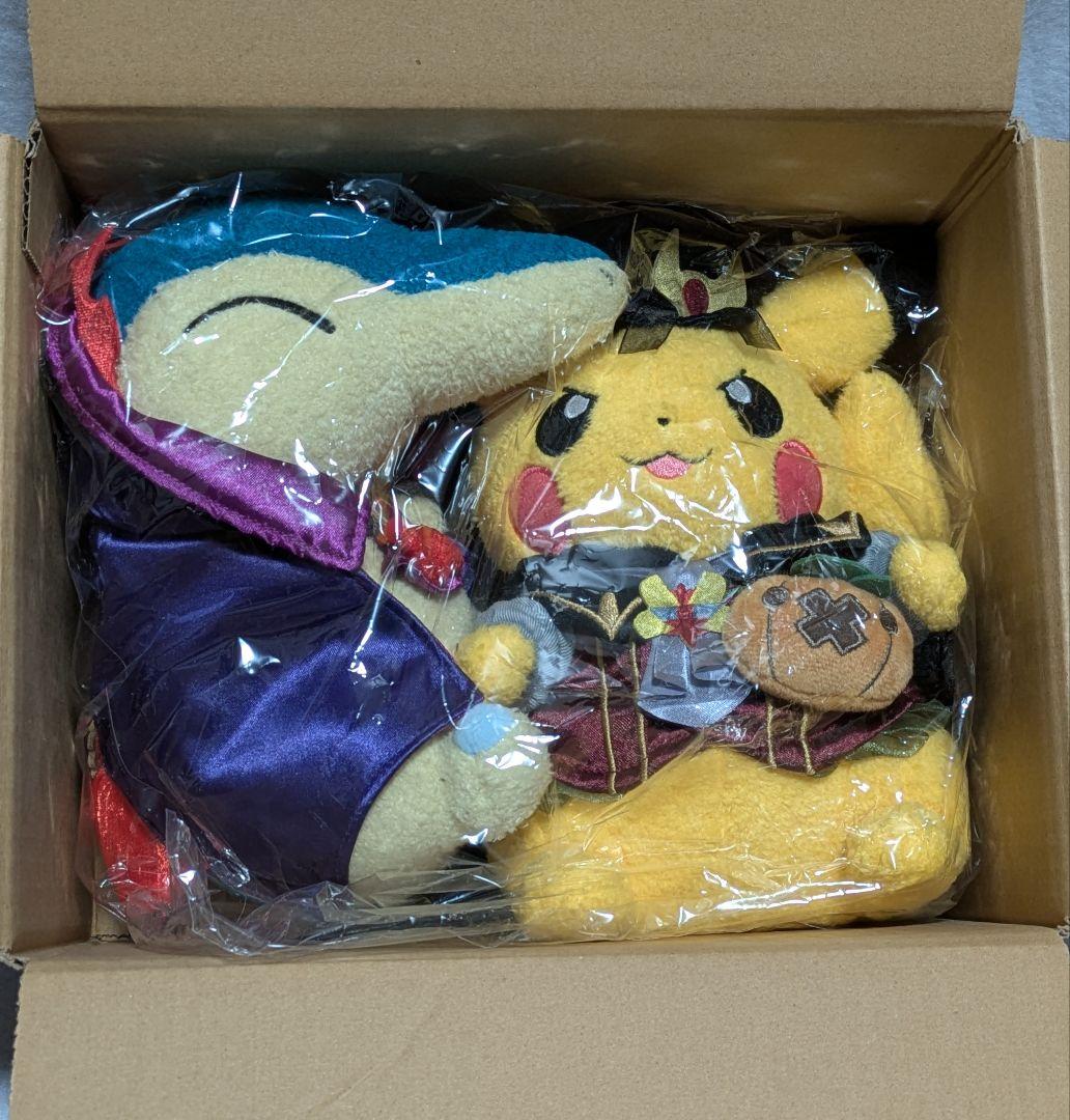 Halloween Ghost Chateau　ピカチュウ　ヒノアラシ　２点