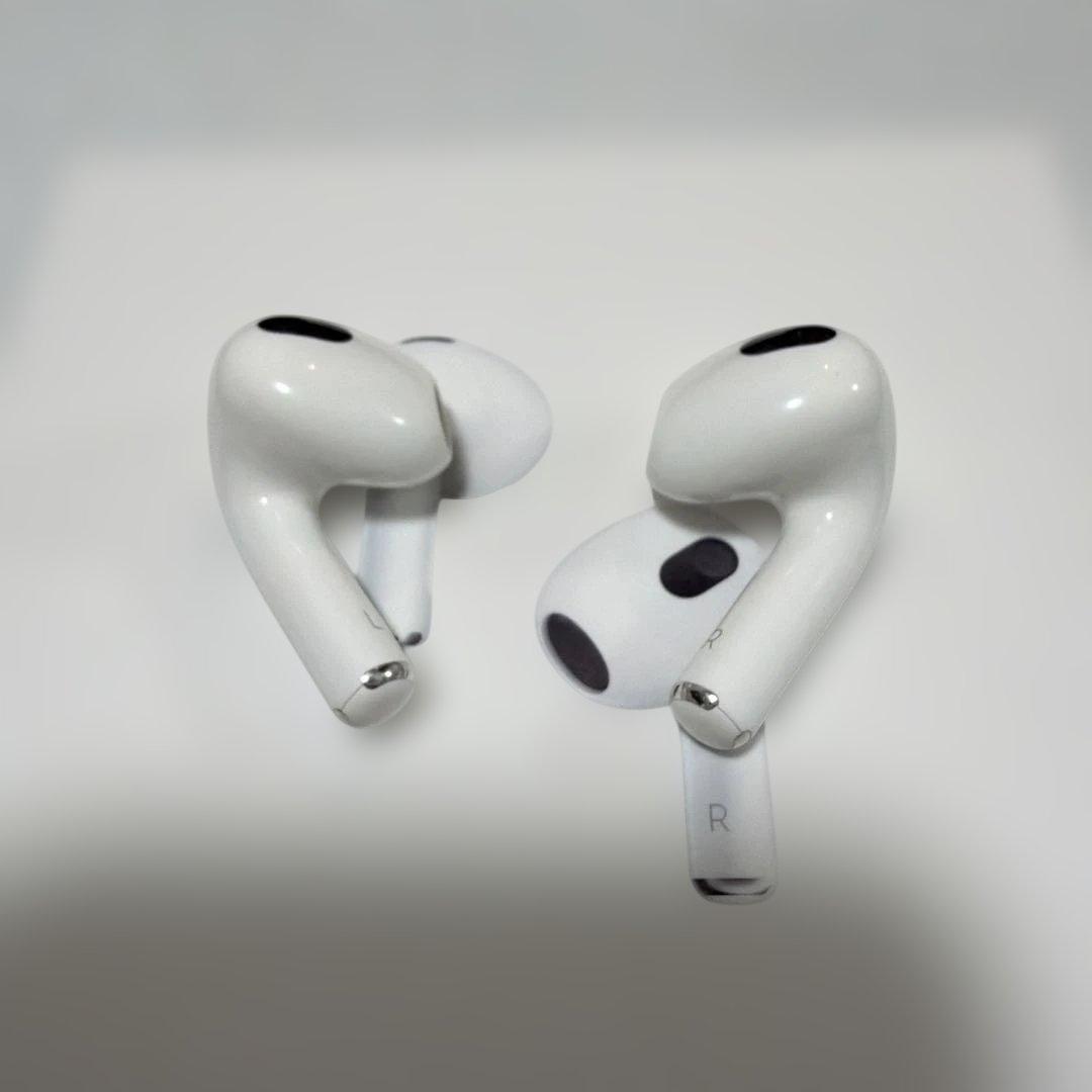 Apple AirPods3 (第3世代) 本体 充電ケース付き