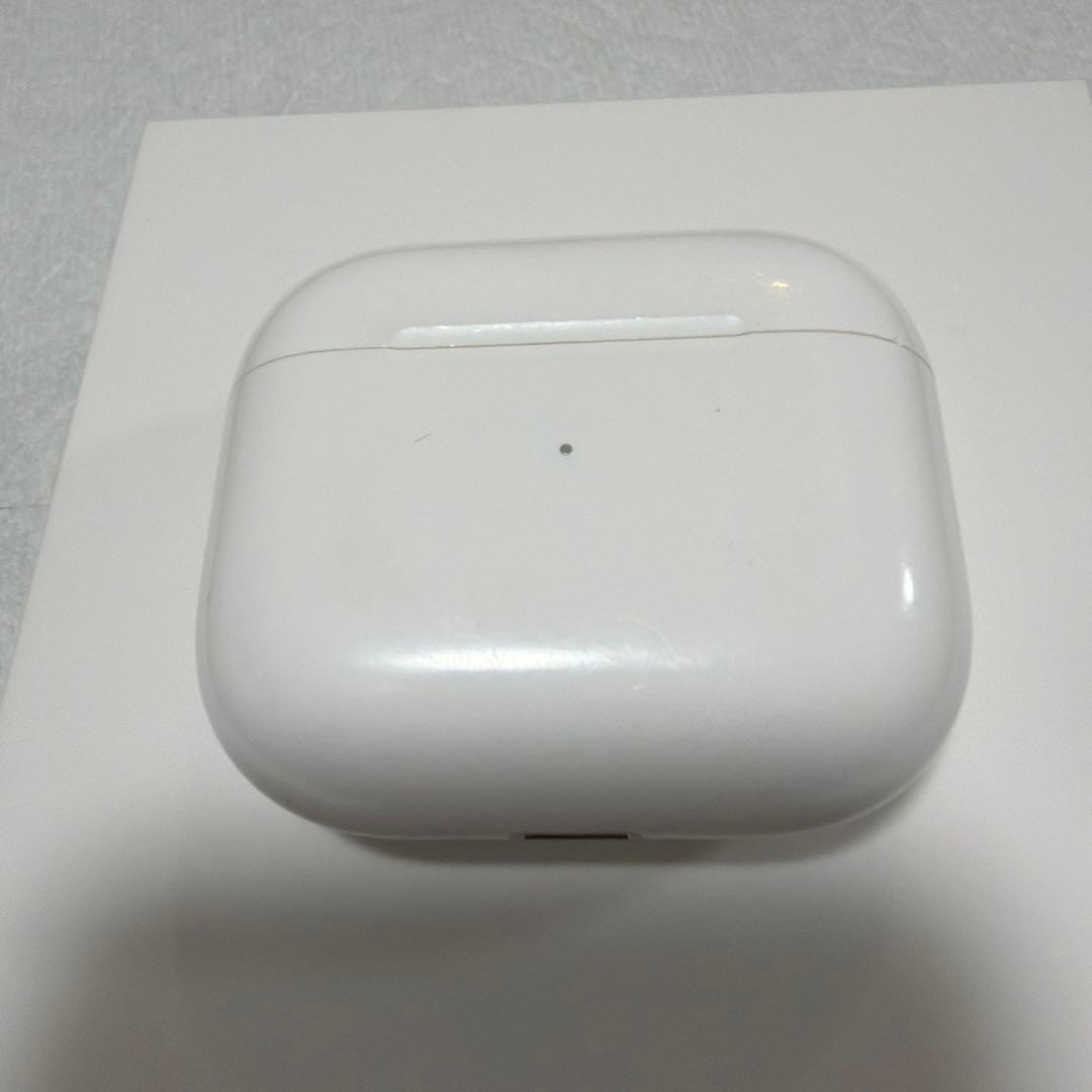 Apple AirPods3 (第3世代) 本体 充電ケース付き