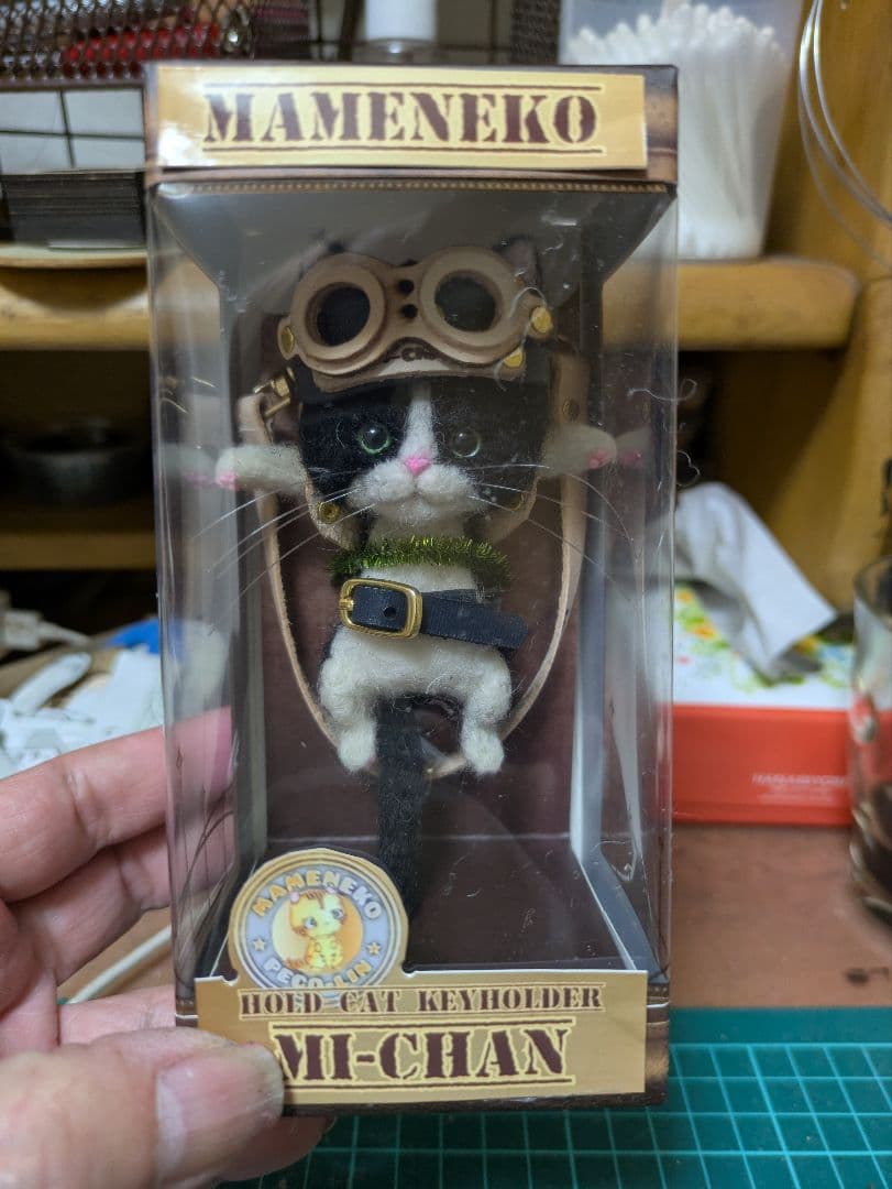 くろ出品 豆猫PECO-LIN