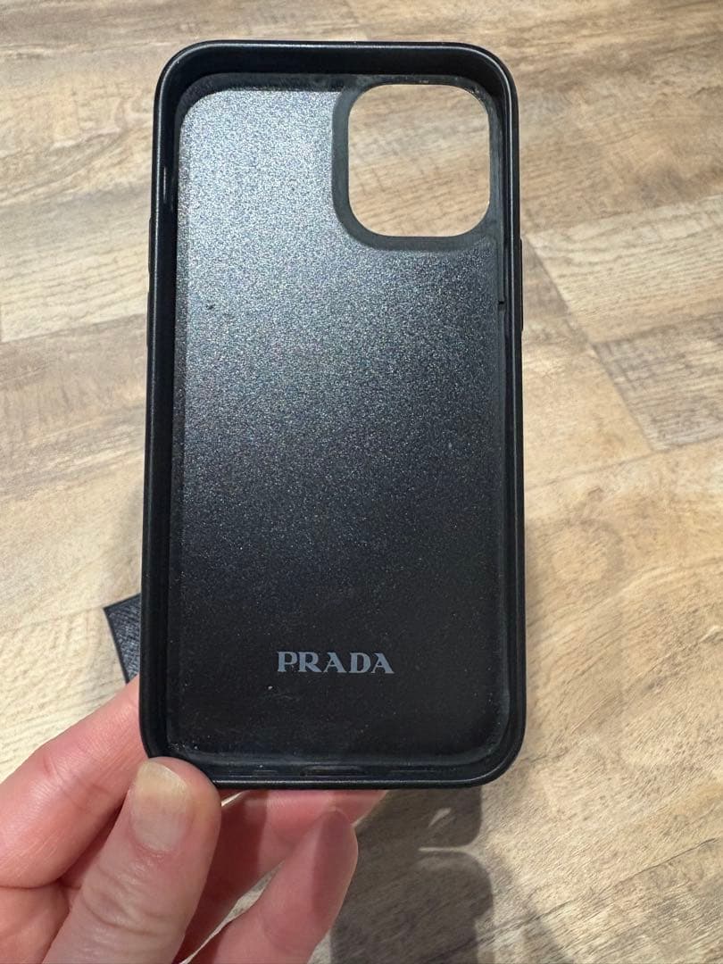★専用★【美品】PRADA ブラック iPhone12miniケース