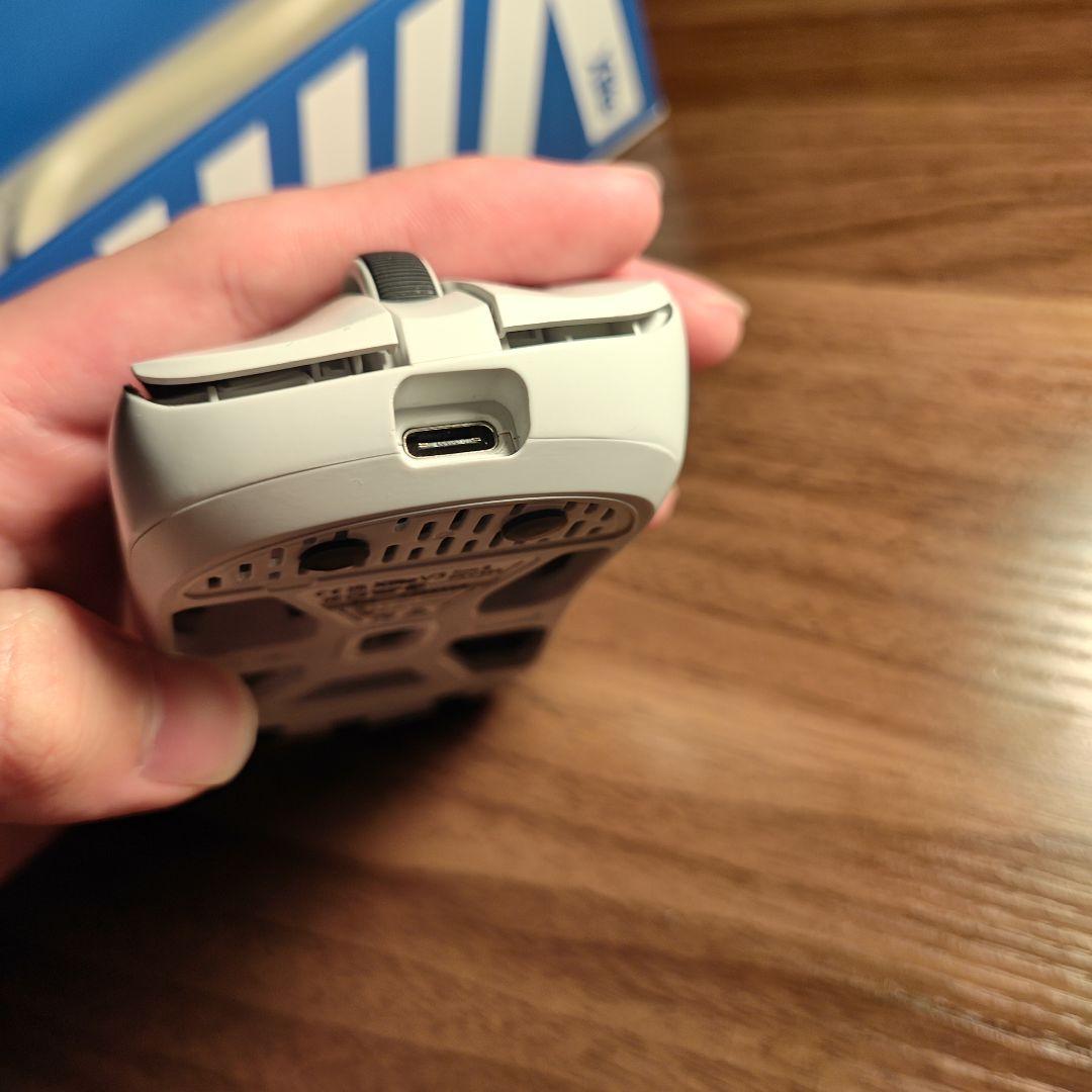 ゲーミングマウスとガラスパッドセット