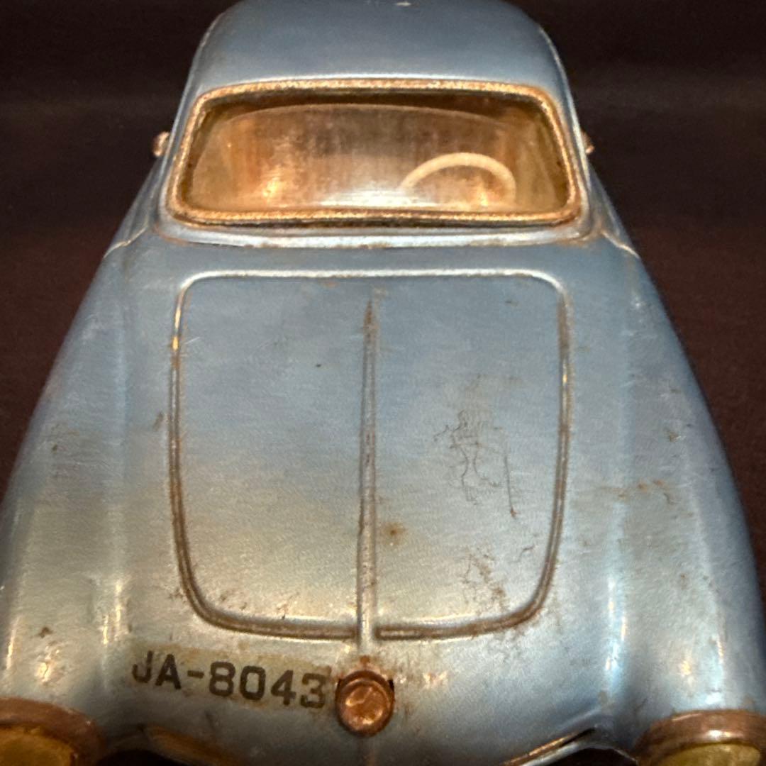 フォルクスワーゲン　カルマンギア