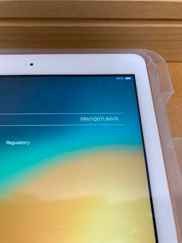 Apple iPad 第6世代 32GB wifiモデル ゴールド