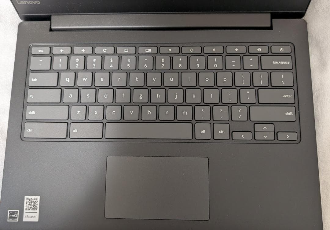 【美品】lenovo chromebook S330 81JW　アダプター付き