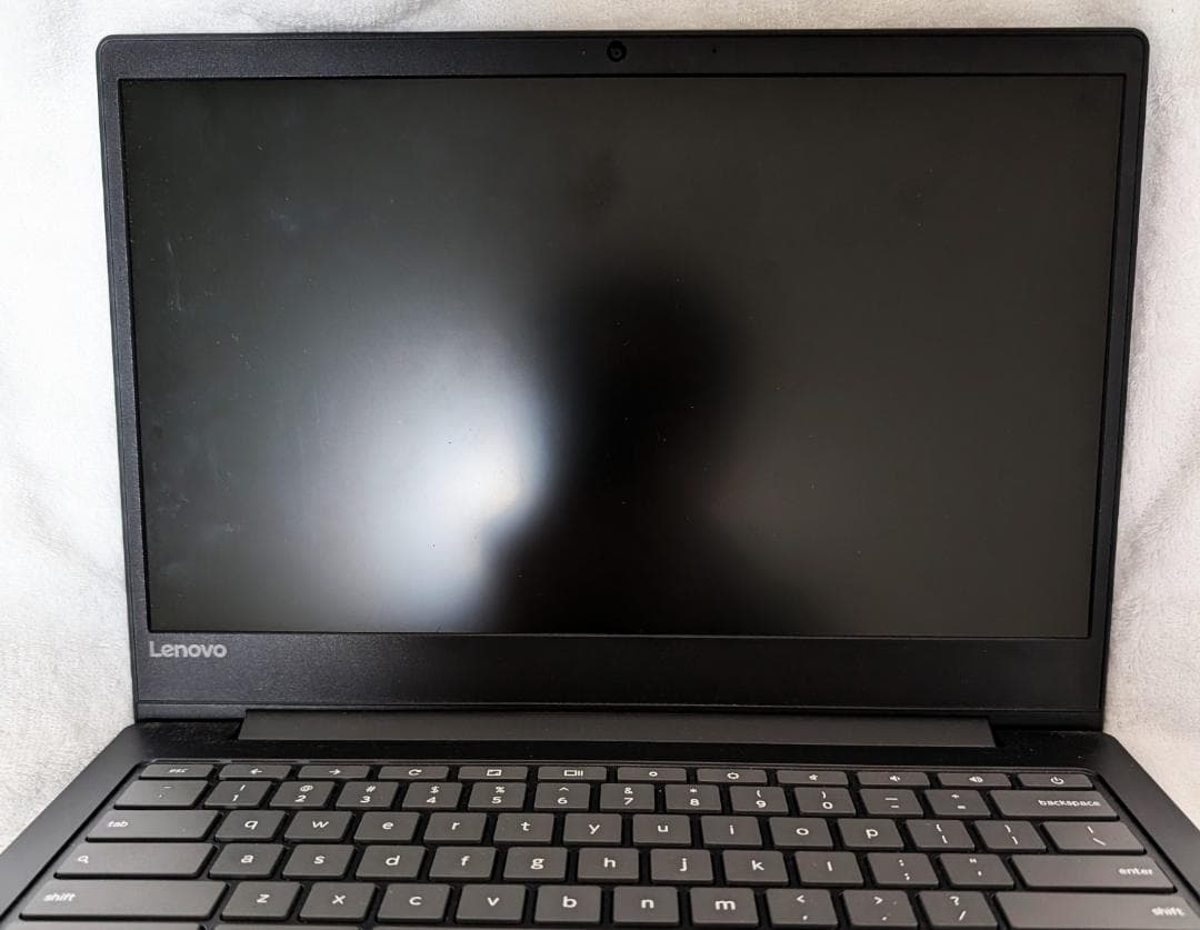 【美品】lenovo chromebook S330 81JW　アダプター付き