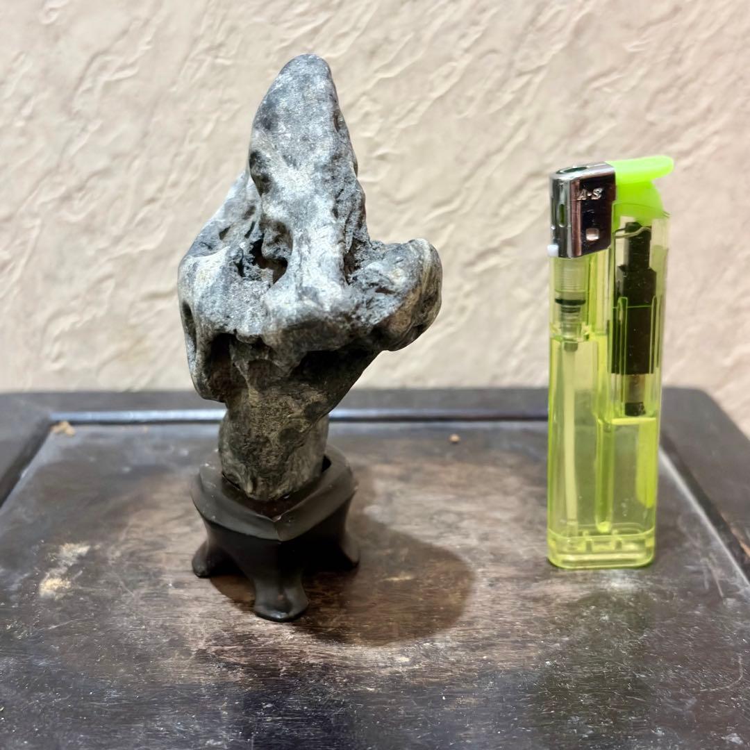 水石　鑑賞石　天然石　自然石　原石　置物　オブジェ　盆栽　山野草