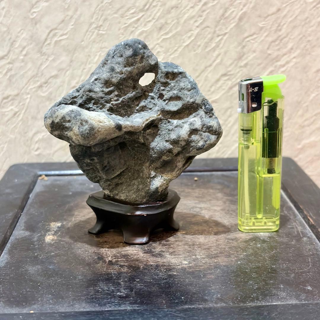 水石　鑑賞石　天然石　自然石　原石　置物　オブジェ　盆栽　山野草
