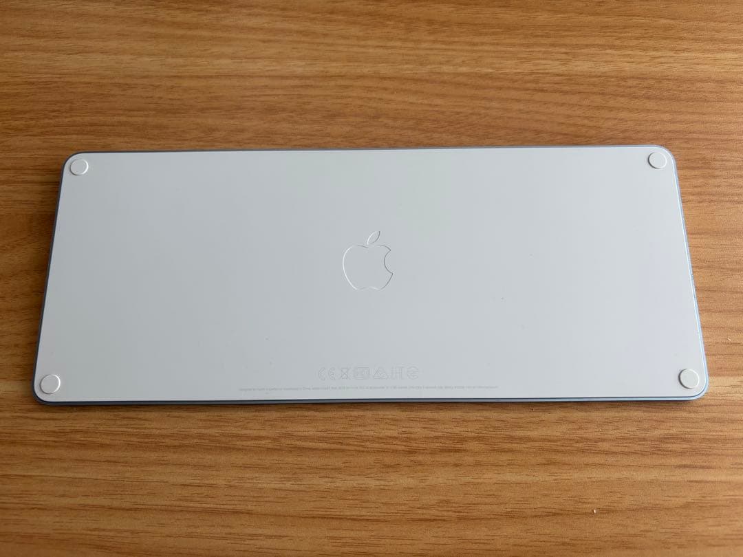 Apple Magic Keyboard 限定ブルー