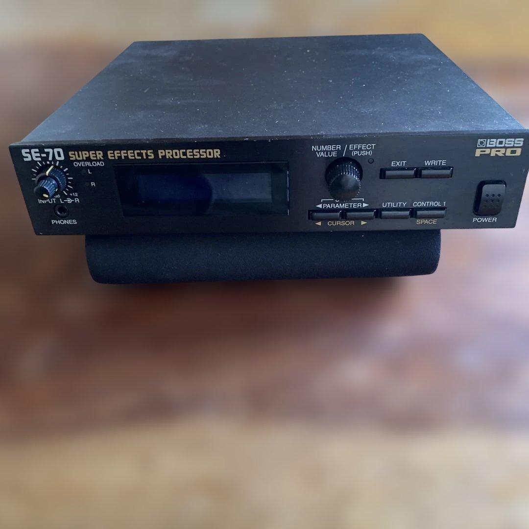 ギター BOSS SE-70