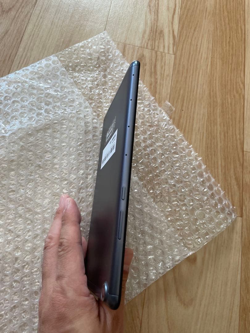 HUAWEI Androidタブレット JDN2-L09