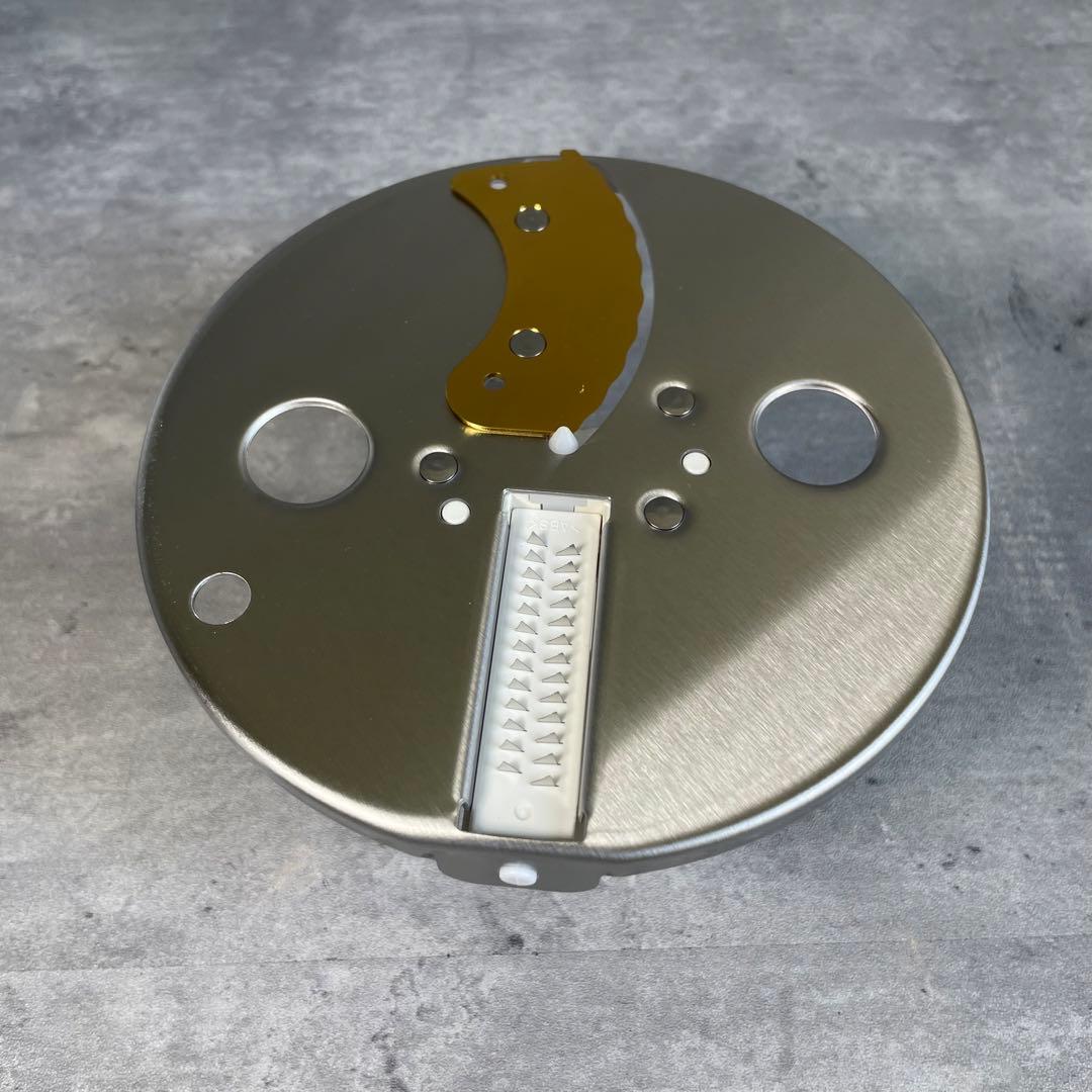 【訳有新品】 未使用品 Panasonic フードプロセッサー　MK-K81-W