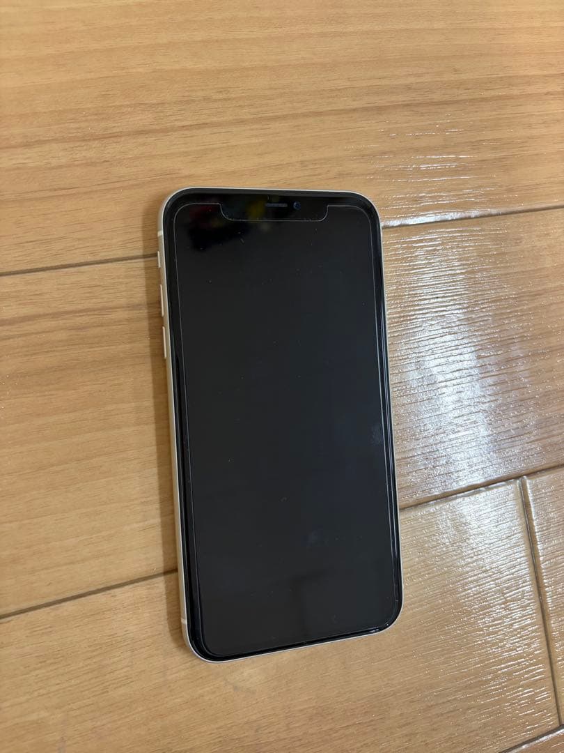 激安✨iPhone 11 256G ホワイト超〜美品（訳アリ）