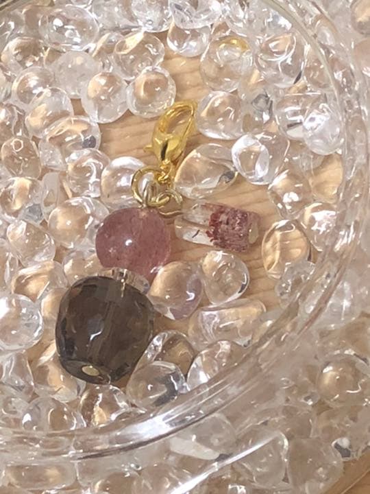 ✩.*˚りんごちゃん✩.*˚チャーム✩.*˚【R02-C005】