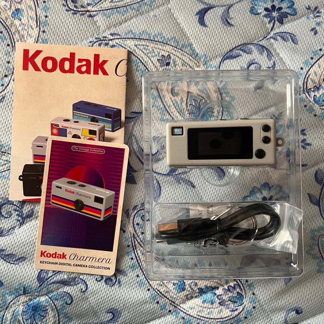 【色確認のみ】Kodak Charmera キーホルダー型デジタルカメラ