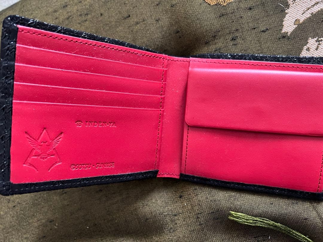 機動戦士ガンダム×印傳屋　シャア専用 二折財布（黒×黒）