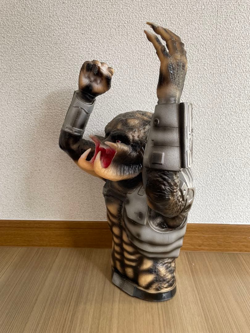 プレデター　スーパーリアルハンドパペット