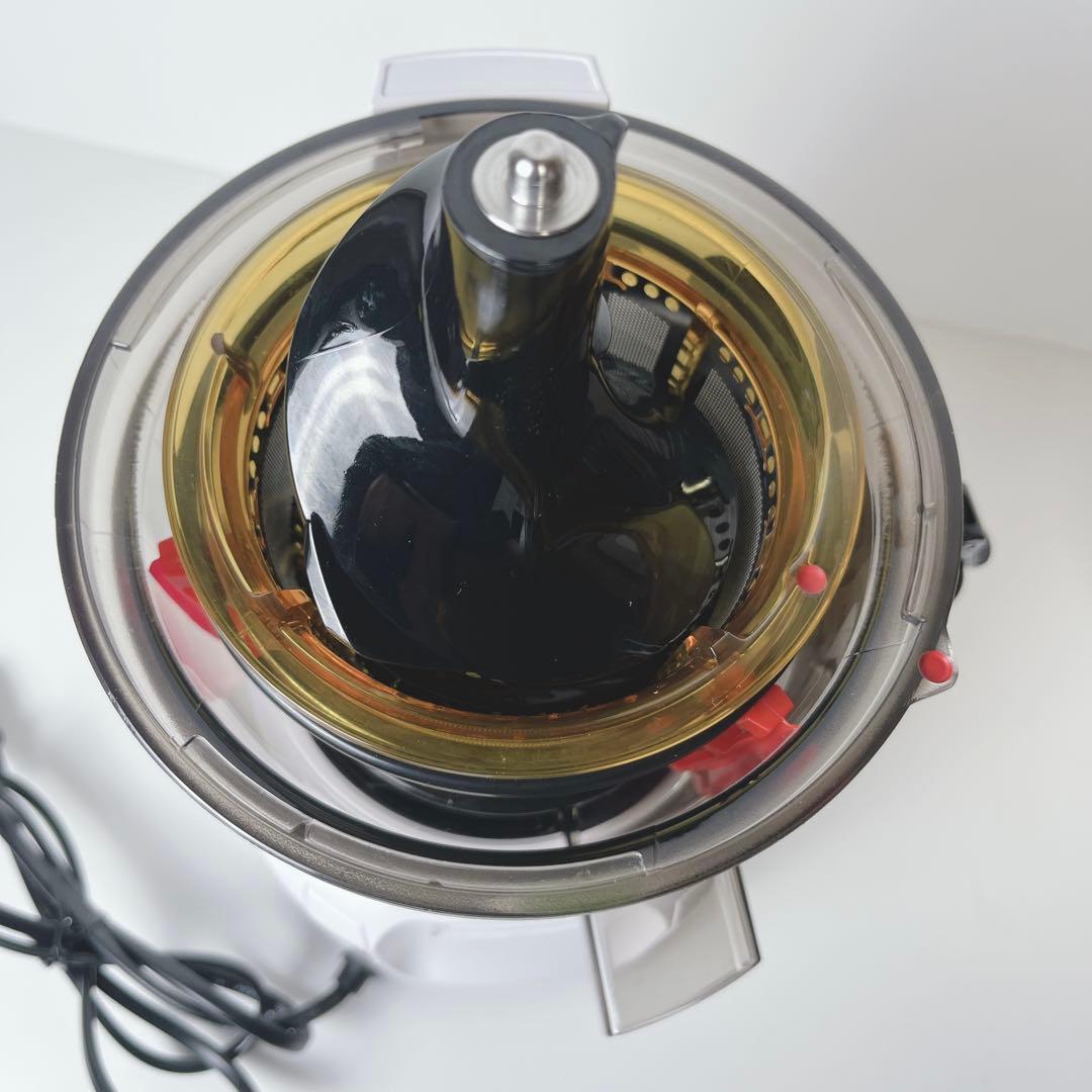 Kuvings クビンス JSG-121 ホールスロージューサー