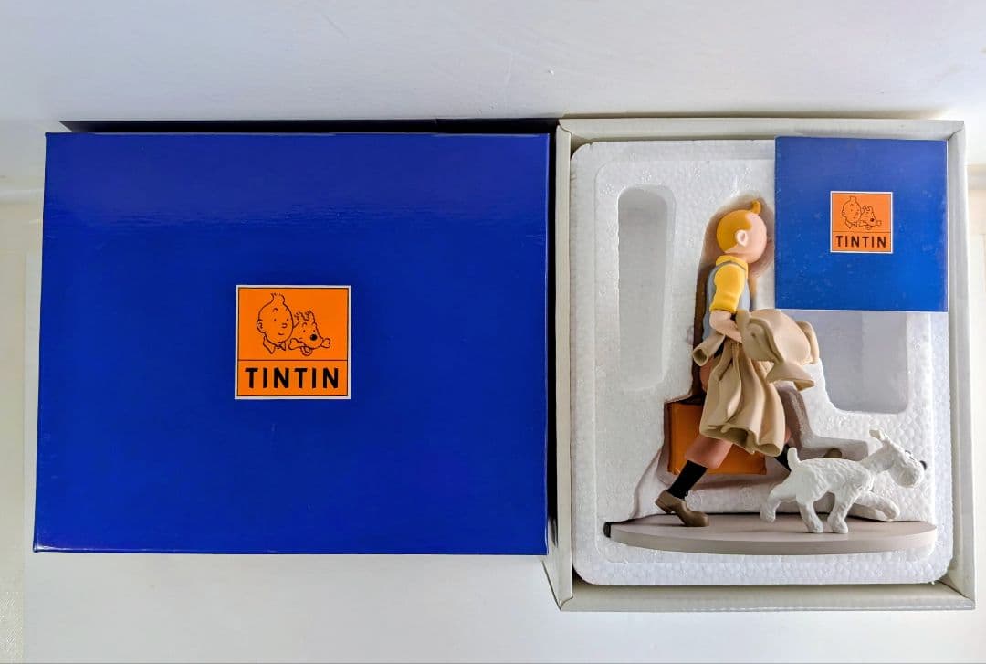 美術館級美品〈タンタンの冒険TINTIN&Yフィギュア フランス製〉