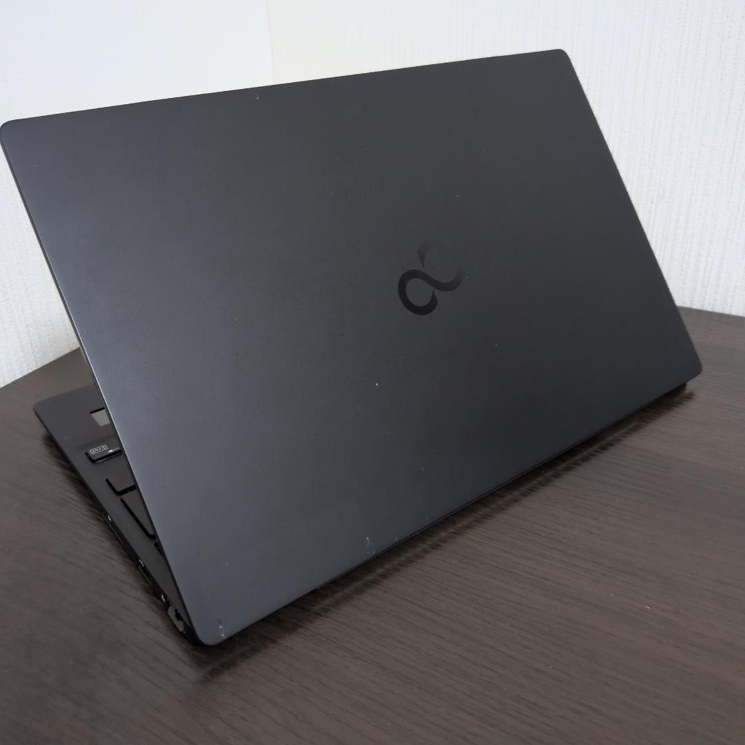 【ジャンク】富士通 LIFEBOOK U9311/F i7 16GB 通電不可