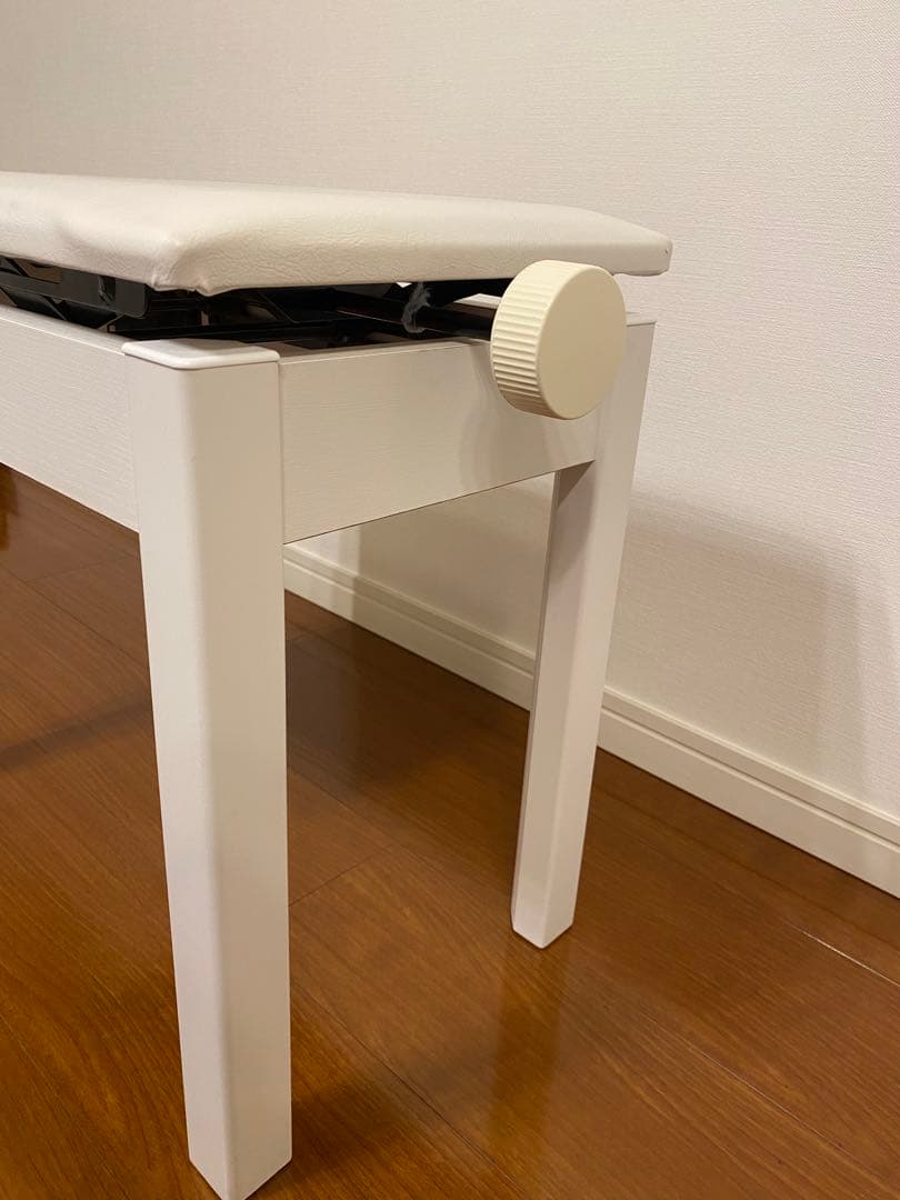 【値下不可】YAMAHA ピアノ椅子（高低自在）　BC-205ホワイト