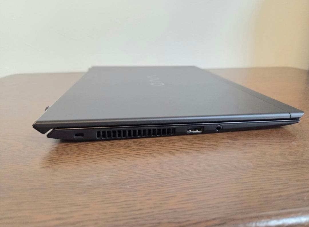 Windowsノート本体 VAIO SX14 VJS1458 ALL BLACK EDITION