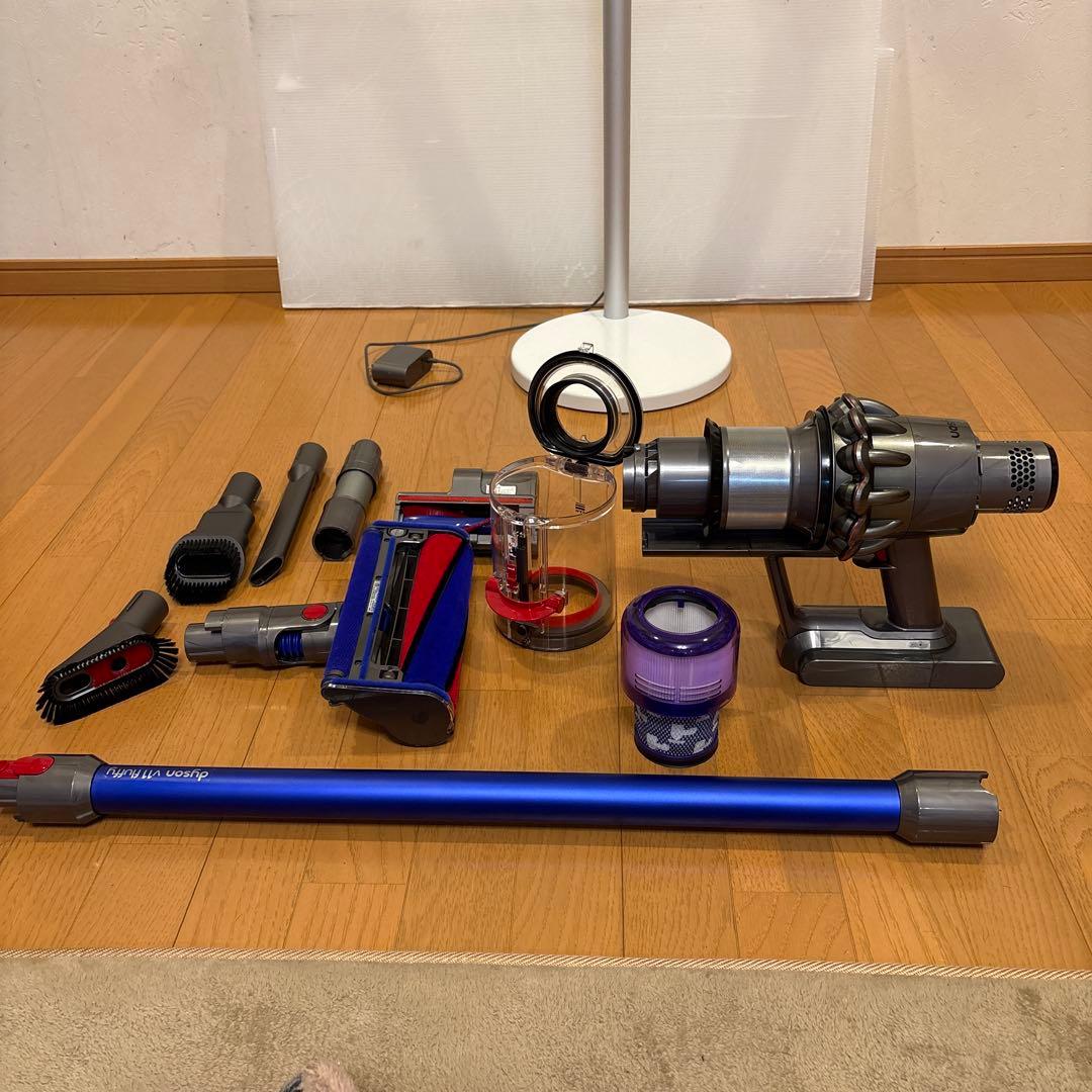 ダイソン　V11 SV15 スタンド付き　美品　② 分解洗浄除菌整備済み
